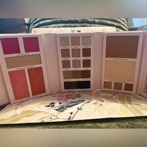 ***Tarte Full Face Folding Book Palette- Tan to Deep